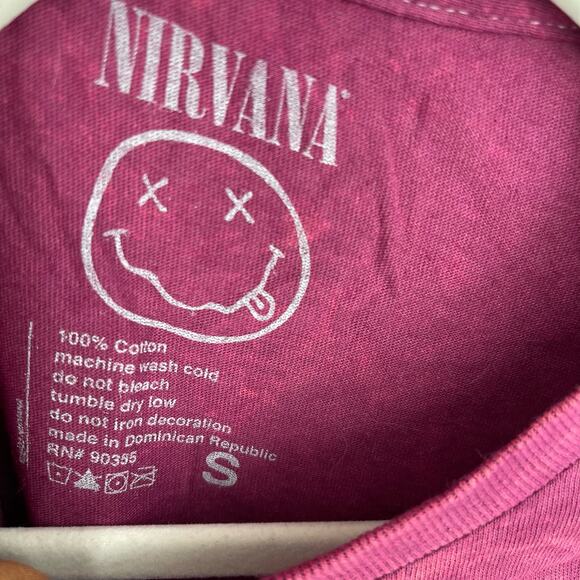 Officially Licensed Nirvana Nevermind Smiley Grunge Tee Magenta Acid Wash Small - Picture 3 of 5